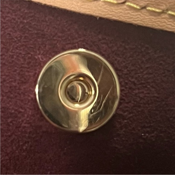 Louis Vuitton Brown Monogram Women's Bag CARRYALL MM - Picture 7 of 16